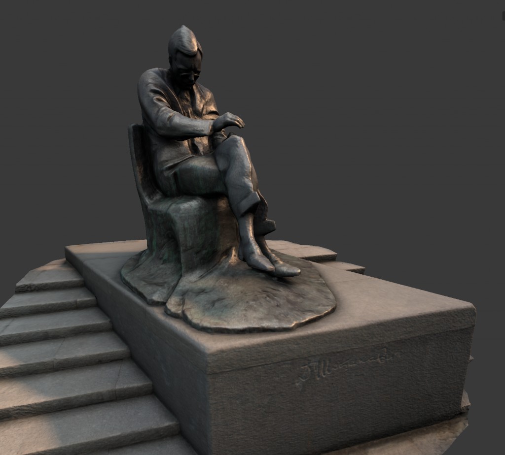 Dmitri Shostakovich statue preview image 1